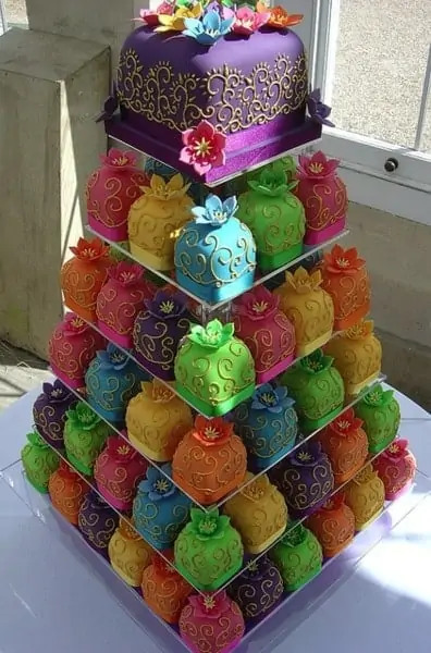 wedding cake ideas filigree cupcake tower