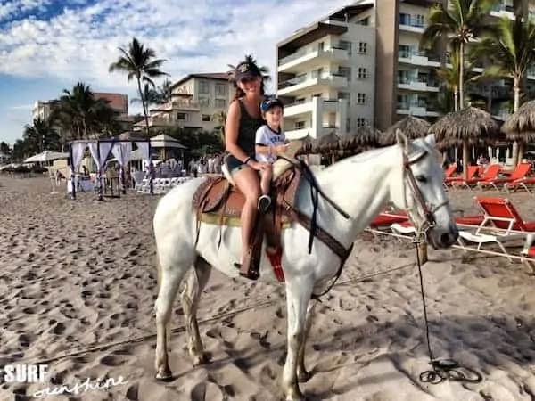horseback-riding-on-the-beach