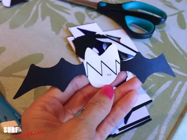 DIY Bat Family Sticker Decorations 11