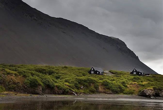 hotels in iceland the black house