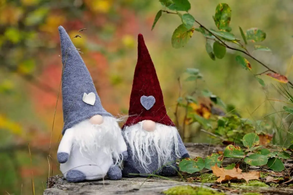 felt gnomes