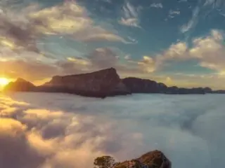 BRENDON WAINWRIGHT Table Mountain 1