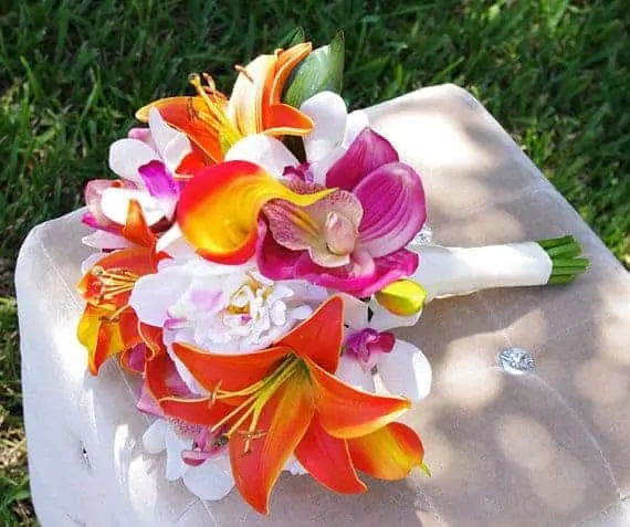 Tropical Wedding Bouquets 5