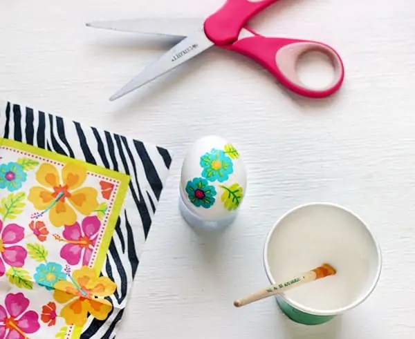 Unusual Ways to Decorate Easter Eggs 5