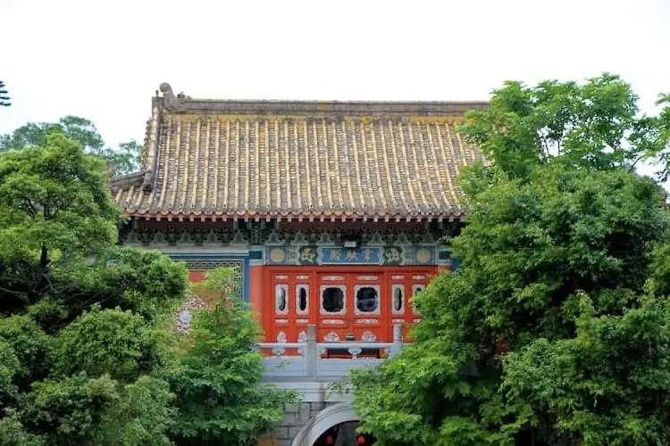 po lin monastery lantau island hong kong 1 1