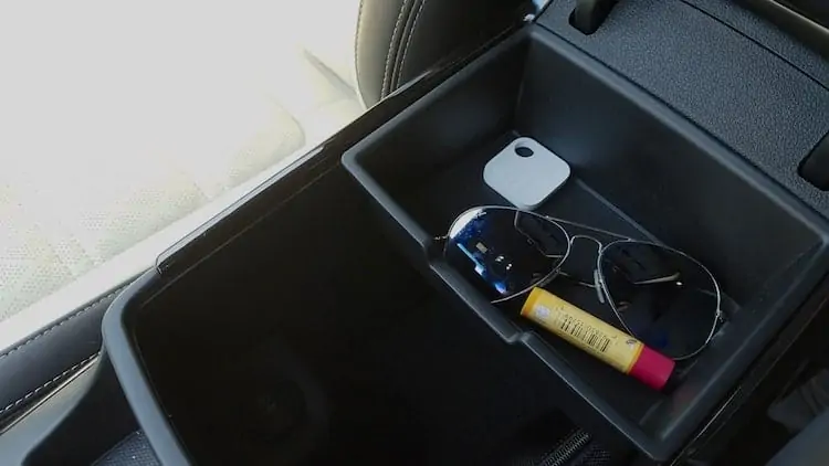 tile bluetooth tracker in car